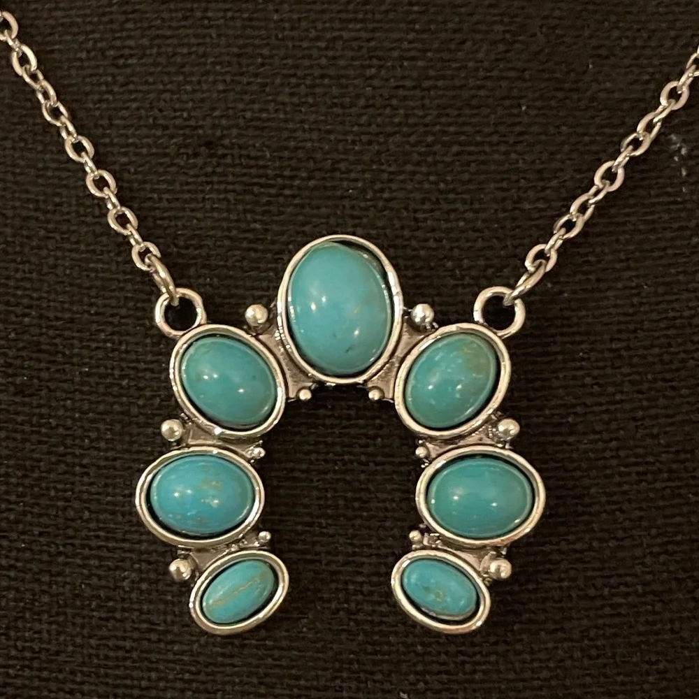Faux Turquoise Cluster Necklace